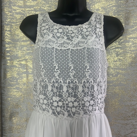 Zara Trafaluc White Crochet Lace Floral Dress Size XS - Picture 6 of 14